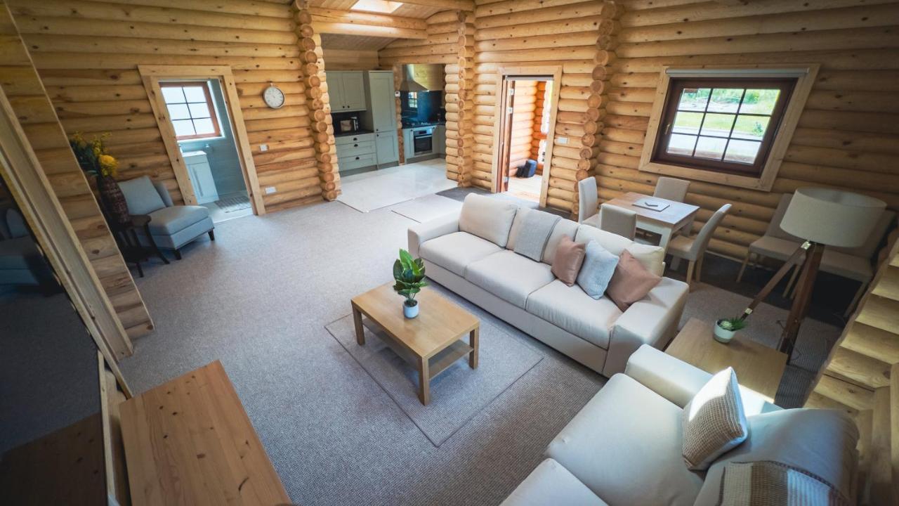 Aspen Lodge, Amazing New Log Cabin With Hot Tub - Sleeps 6 - Felmoor Park موربيث المظهر الخارجي الصورة