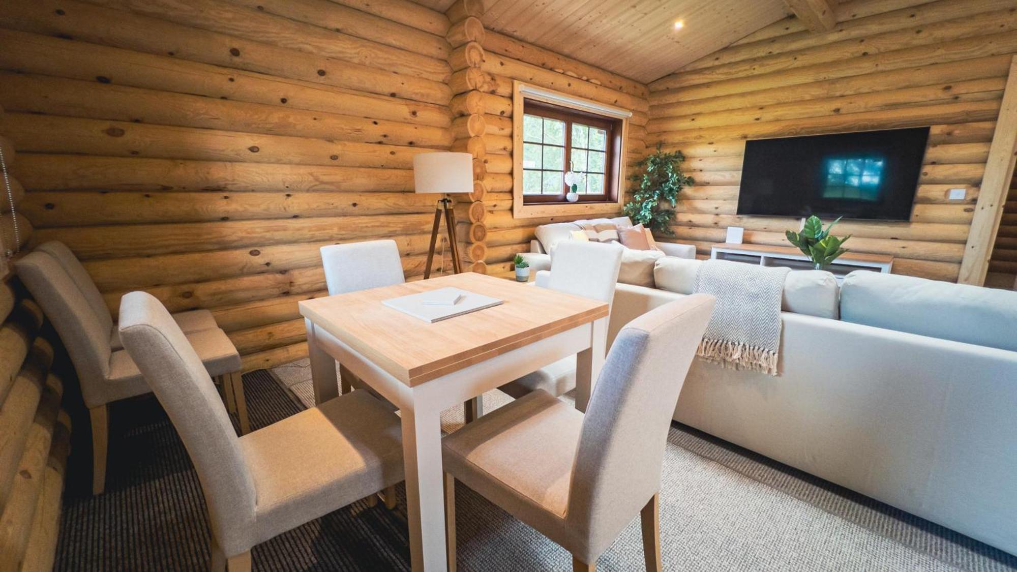 Aspen Lodge, Amazing New Log Cabin With Hot Tub - Sleeps 6 - Felmoor Park موربيث الغرفة الصورة